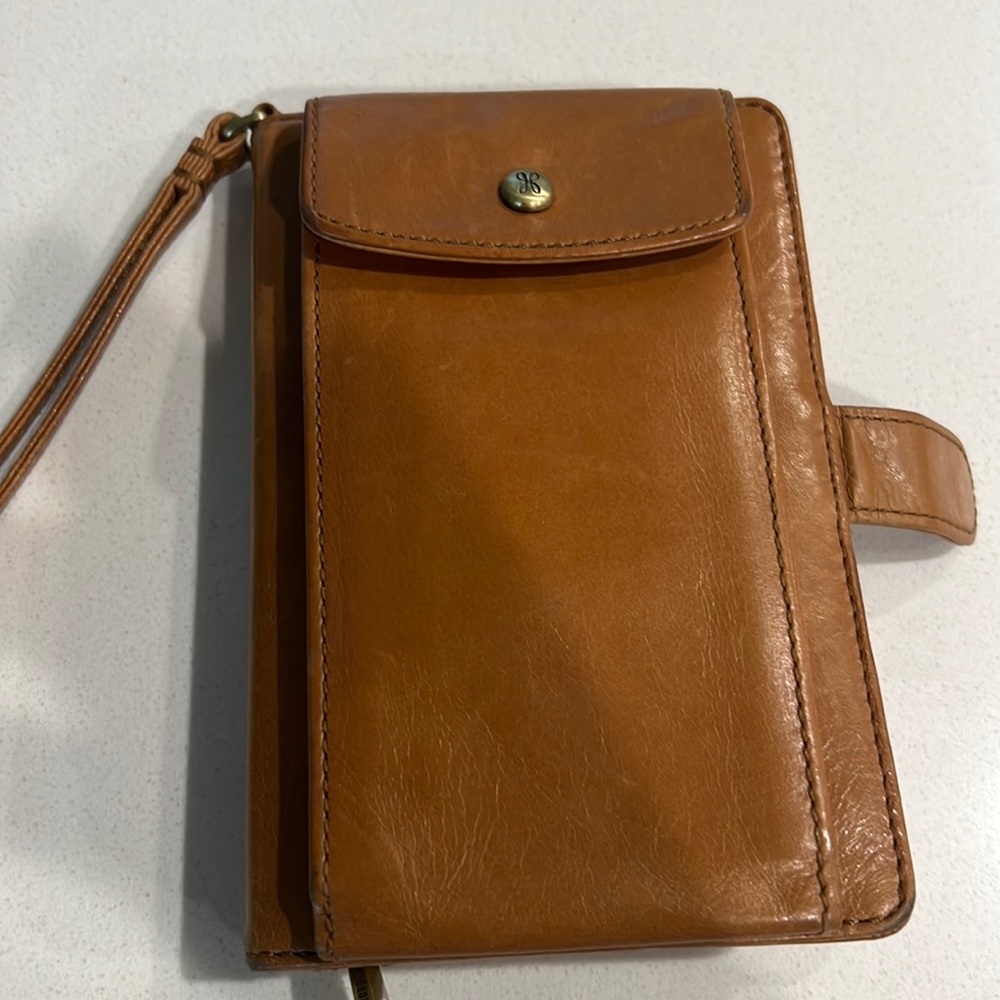 Hobo phone and wallet clutch. EUC.